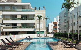 Apartamento em Frente ao Mar